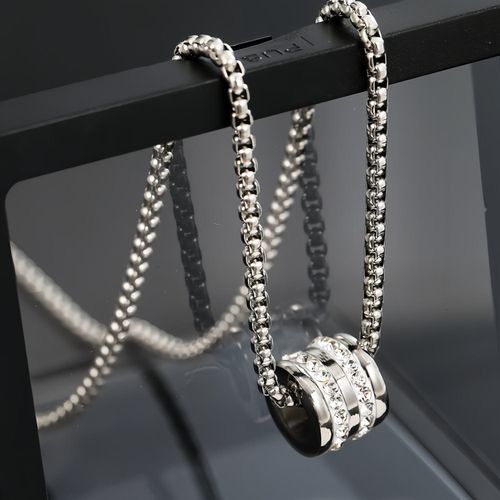 Transfer bead necklace, titanium steel pendant, 2026 fashionable high-end accessory