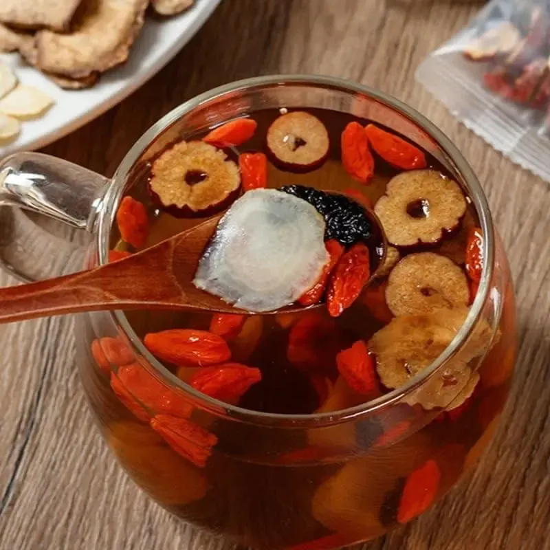 Kidney-tonifying, whitening, and beauty-enhancing tea formula: Ginseng Five Treasures Tea, scented tea, eight-treasure tea, red dates, wolfberry tea, and mulberry herbal formula health tea (30 packets).