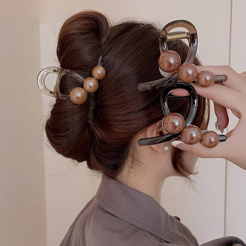 Elegant Temperament Bead Grab Clip Medium Pin Hair Shark Clip for Women Use