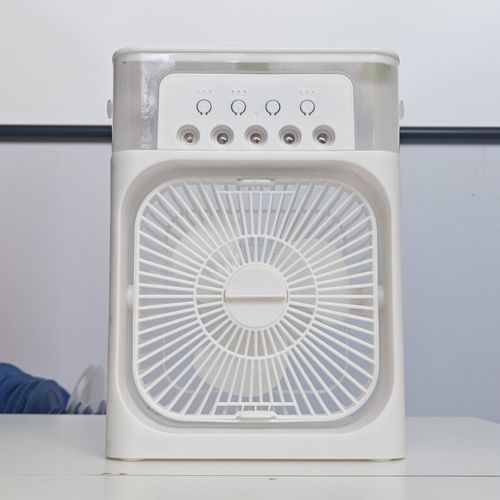 Portable 5-Hole Mist Fan USB Humidifier Multipurpose Desktop Air Cooler with Spray Function for Home Office Hotel & Outdoor Use