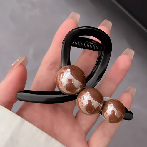 Elegant Temperament Bead Grab Clip Medium Pin Hair Shark Clip for Women Use