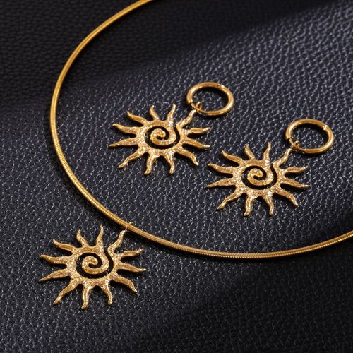 Spiral Sun Pendant Necklace INS Style