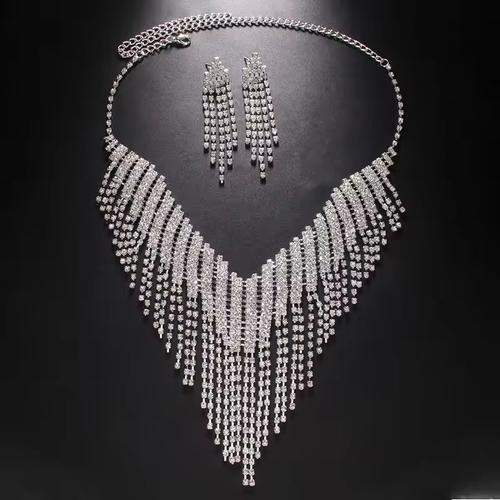 Draweye Hyperbole Rhinestones Jewelry Sets Tassels Dinner Party Vintage Earrings for Women Fashion Elegant Aretes De Mujer