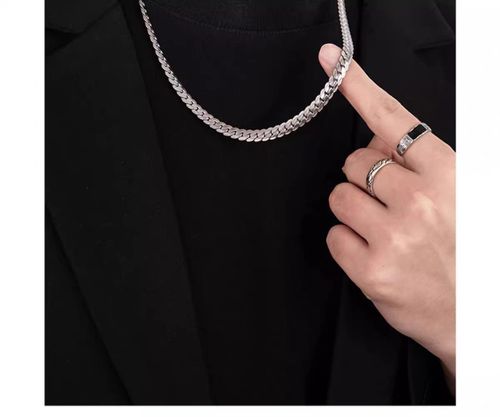 Classic Men Hip Hop Curb Cuban Link Necklace Silver‑Tone Stainless Steel Chain Necklace for Daily Party Wear