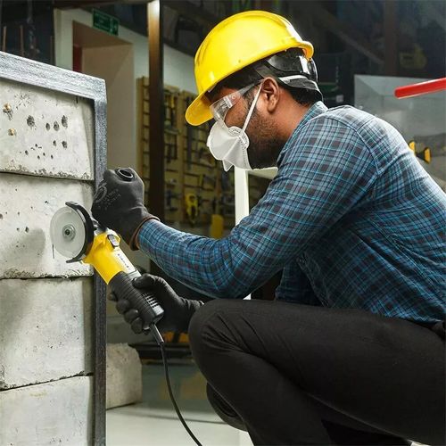Stanley SG7100 100mm 220V Angle Grinder, 750 W High Performance Motor