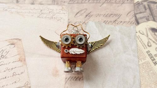 Wooden steampunk robot5