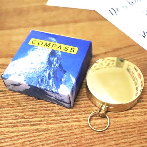 Solid Copper G50 Pocket-Style Compass – Multifunctional Luminous Compass with Flip Cover for Outdoor Hiking