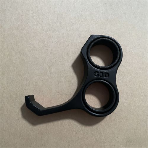 Multifunctional Ergonomic Phone Grip and Stress-Relief Toy – All-in-One Stand