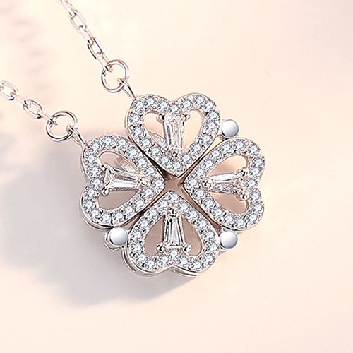 💖 Neck Surprise: Hearts Turn to a Four-Leaf Clover! Sweet Sparkle Locks in Collarbone Charm