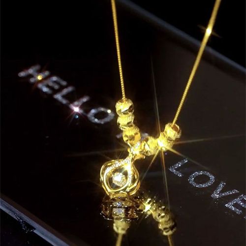 ✨ Lazy Day Luxury: This Gold-Diamond Chain Shines For Every Moment