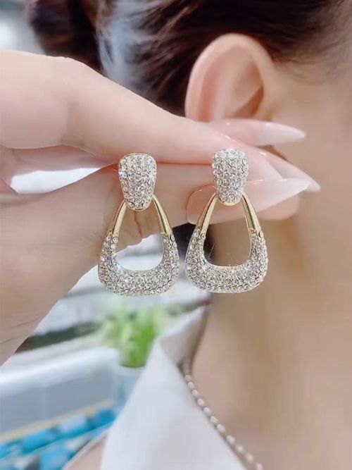 High-end Full Diamond Geometric Earrings – 2025 New Light Luxury Jewelry