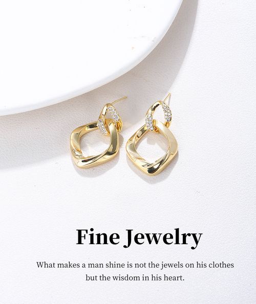 Interlocking Geometric Diamond-shaped Micro-pavé Stud Earrings