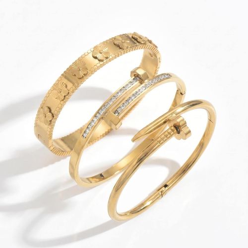 Set of 3 gold-coloured titanium steel bracelets – hypoallergenic and colourfast