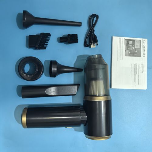 Small vacuum cleaner