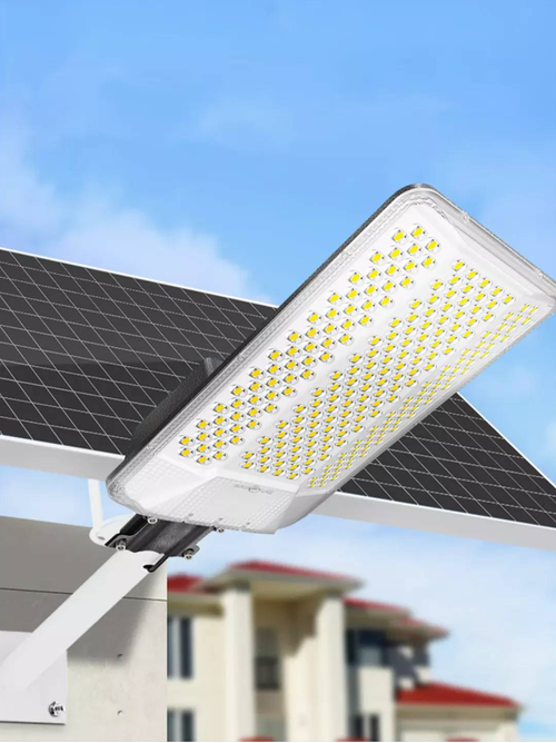 Outdoor waterproof induction ultra-bright curved screen solar ultra-wide angle street light