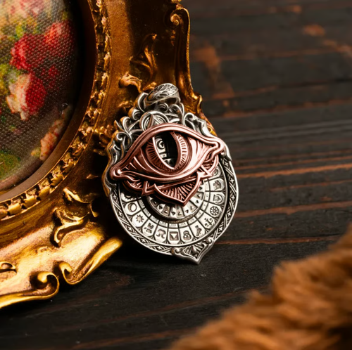 Tarot Vision Pendant: Connect to Cosmic Wisdom Anytime