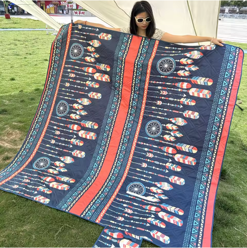 💗Geometric pattern printed ultrasonic quilted polyester sponge blanket, portable beach mat, camping picnic blanket, outdoor