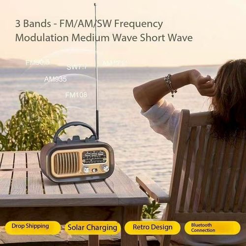 Solar powered bluetooth speaker radio