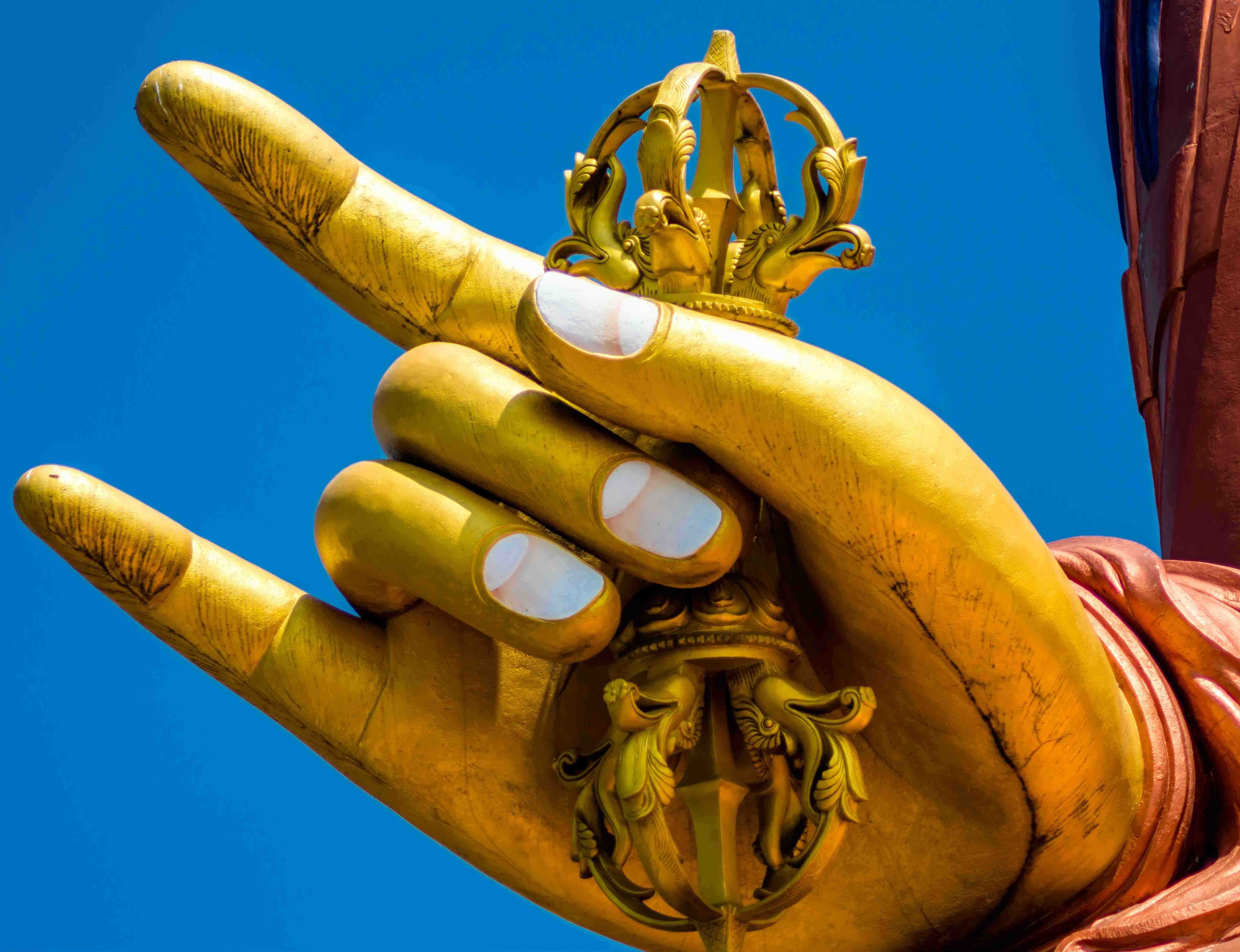 What Does Dorje Symbolize in Buddhism? Can Non-Buddhist Have Dorje?