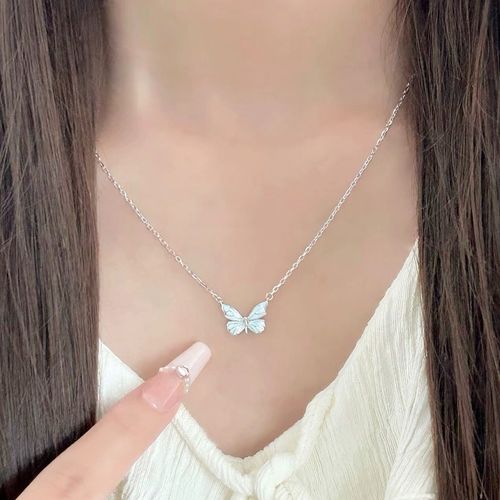 Women's Butterfly Glow Necklace | New Style, Minimalist Luxury – Blue Glowing Elegant Butterfly, Versatile Accessory