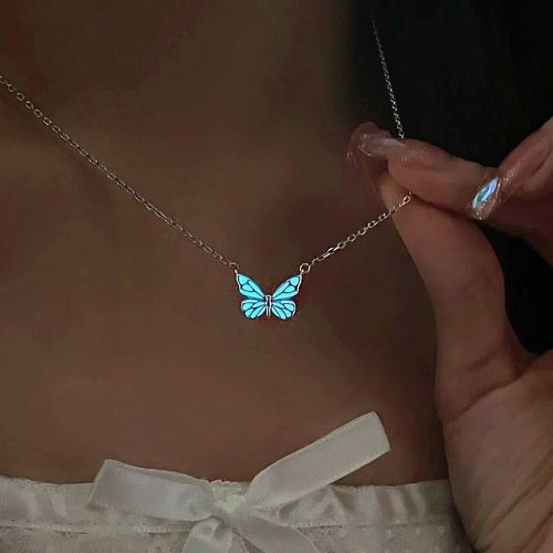 Women's Butterfly Glow Necklace | New Style, Minimalist Luxury – Blue Glowing Elegant Butterfly, Versatile Accessory