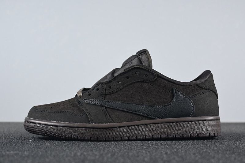 Travis Scott x Jordan 1 series