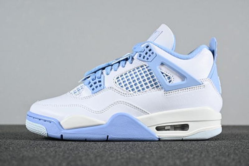Air Jordan 4 series