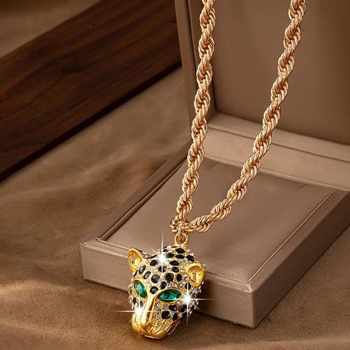 🐯Hip-Hop Style Leopard Head Pendant (Comes with a Roman Chain)💞