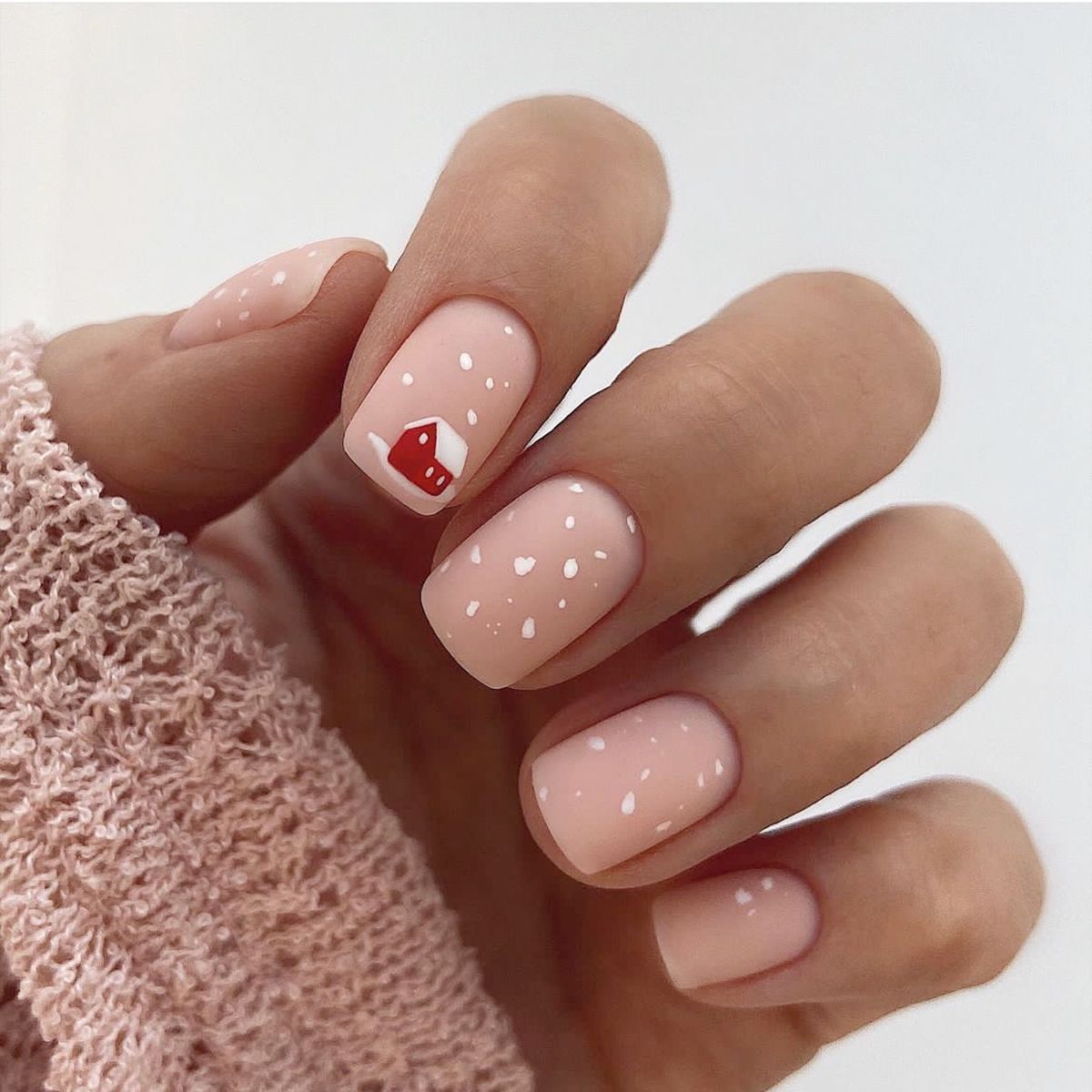 Simple ins style nail art wearable nails autumn and winter Christmas style snowy atmosphere cottage false nail stickers
