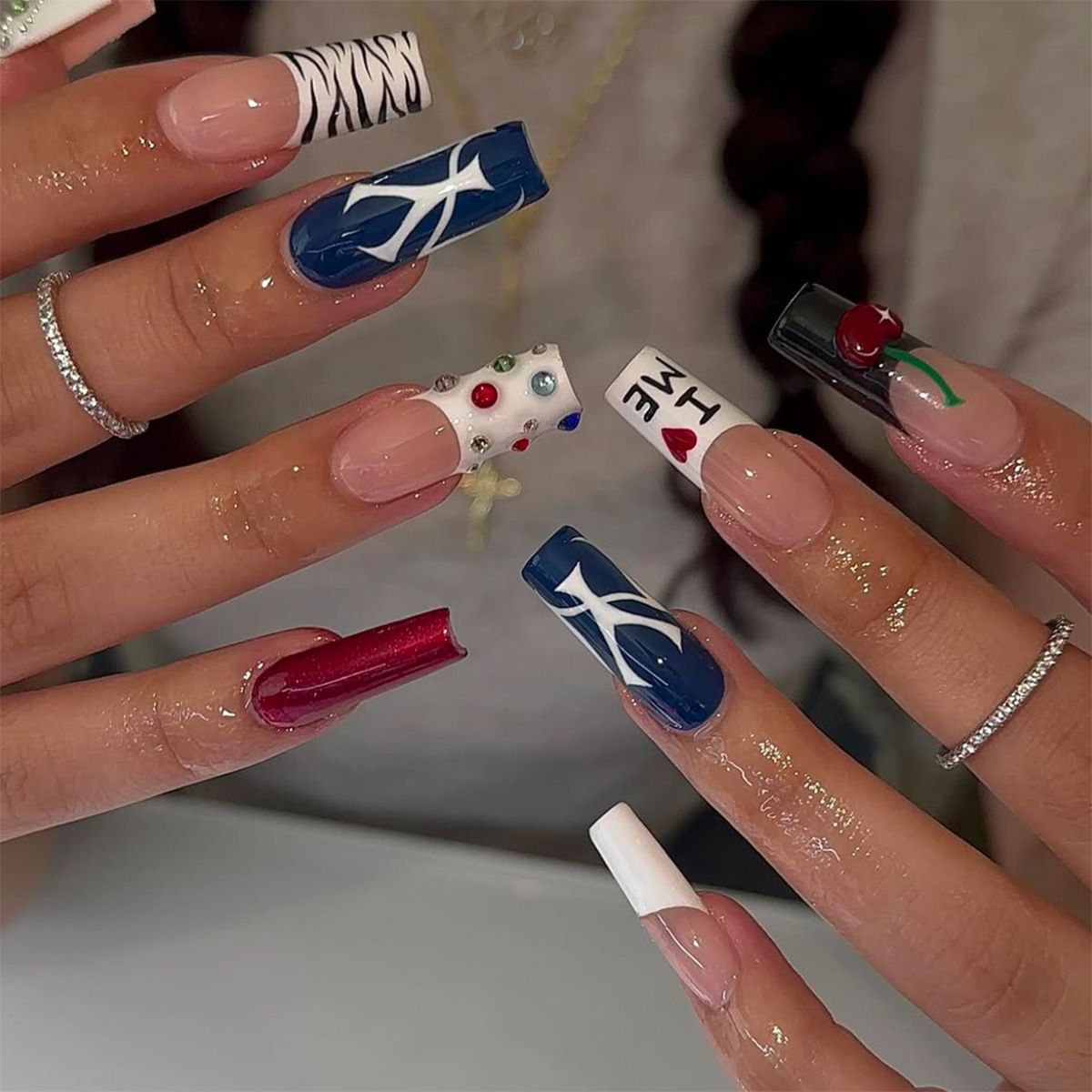 Nail polish cartoon cherry detachable false nails long square French edge nail piece