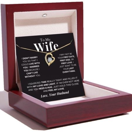 To My Wife You Are My Everything Heart Necklace – Romantic Anniversary Gift for Wife