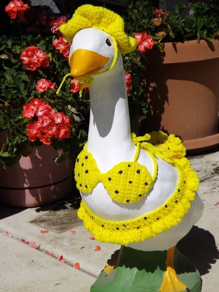 Handmade Crochet Outfit for 19-29 inch Decorative Goose | Seasonal Styles