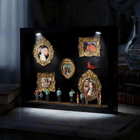 The Museum of Us – A Personalized Love Frame