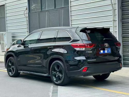 July 2020 Toyota Highlander 2.0T 4WD — First Owner, 7-Seater Elite Edition, 60,000 km, Made in China