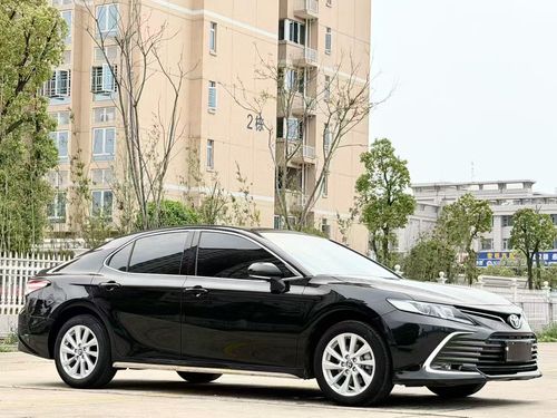 Toyota Camry 2023 Model (2.0G Trim) | Registered in June 2023 | Single Private Owner | Genuine Mileage: Only 26,000 km | Exceptional Condition | Original Bodywork & Paintwork | Made in China | Available for Export to Nigeria