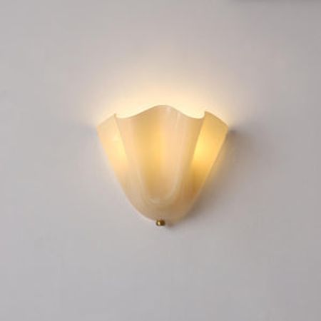 Vera Wall Lamp