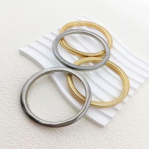 Spring bracelets are hot selling in Europe and America. Cold style three-dimensional square simple niche personality elastic bracelets for men and women