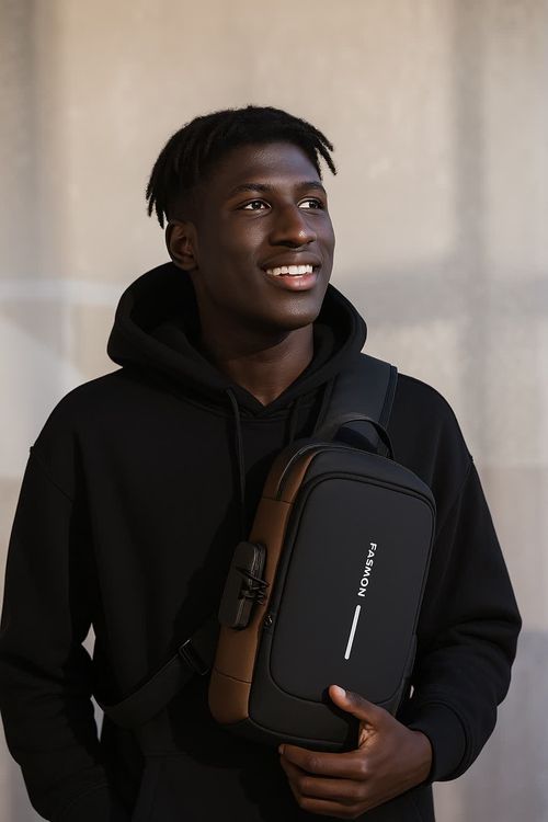 Mochila Pequena Masculina - Estilo Moderno, Prática e Resistente