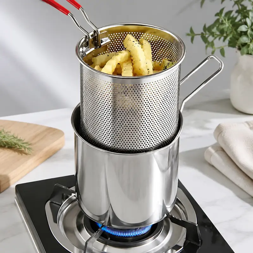 Stainless Steel Deep Fryer Set - 5.12*4.72in 1-Person Mini Pot with Fry Pot, Filter Basket & Food Clip, Rust-Resistant Portable Cookware for Home Kitchen Chips, Chicken Wings