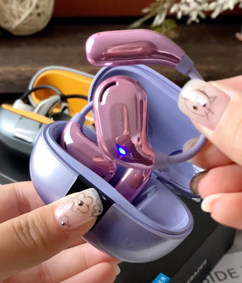 Bluetooth translation headset