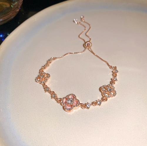 18K Real Gold Plated Zircon and Mother-of-Pearl Flower Pendant Necklace - Bracelet - Earrings Set