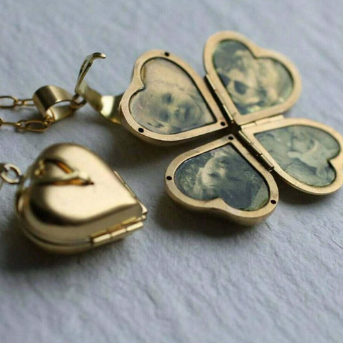 Put Photos Four-leaf Clover 18k Gold Non Tarnish Waterproof Clover Pendant Necklace