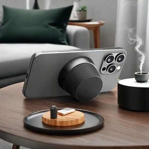 High-quality wireless magnetic mobile phone holder 2 in 1 mini speaker portable car Bluetooth speaker
