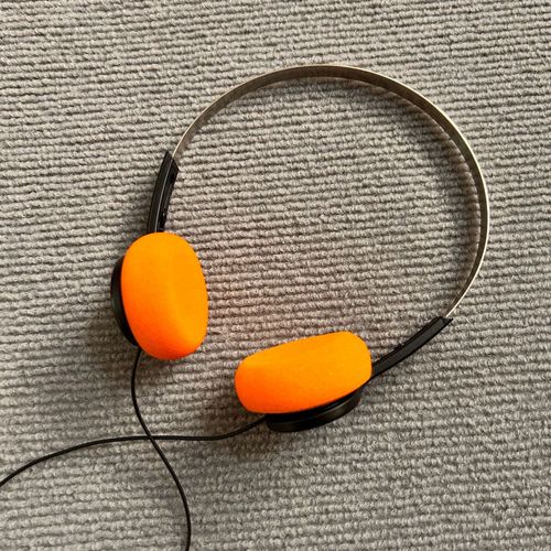 Orange Retro Over-Ear Headphone,Vintage Lightweight Hi-Fi Stereo Earphone Headset for Phones MP3 Radio Playback Pevices
