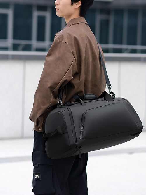 Large-Capacity Sports Backpack