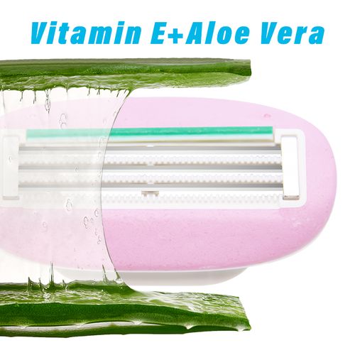 Women's three-blade hair removal razor set