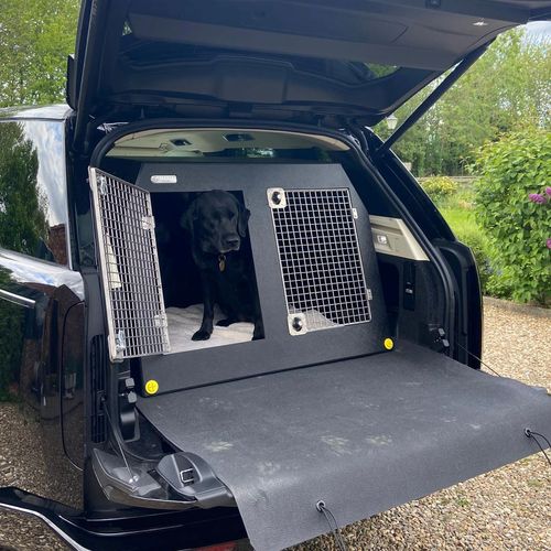 Dog Kennels for Sale UK Range Rover Vogue | 2022–Present | Dog Travel Crate | The DT 11