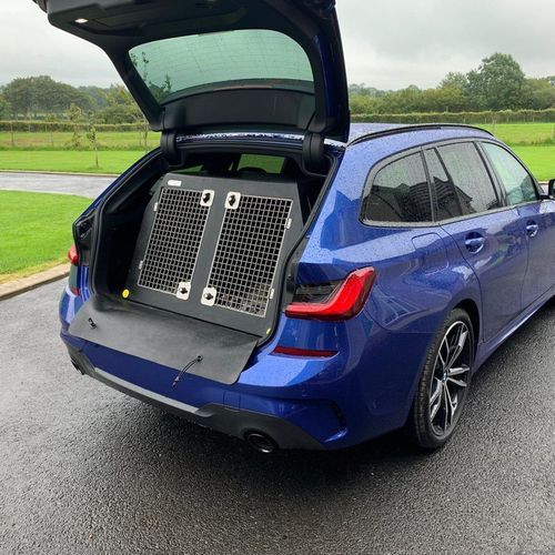 Premium commercial grade dog kennelsBMW 3 Series Touring | 2019-Present | Dog Travel Crate | The DT 14