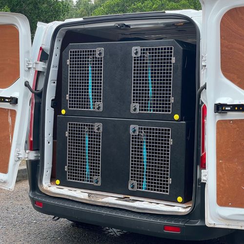 Premium commercial grade dog kennelsDog Van Kit | Ford Transit Custom | 2012 &gt; | Double stack | DT VM1