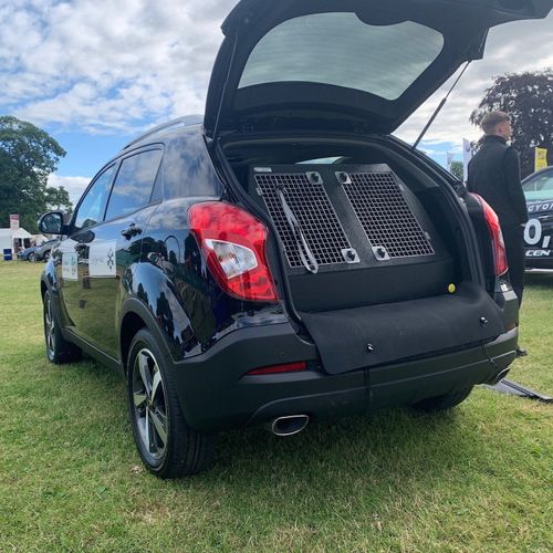Dog Kennel Supplies and Equipment Dog Kennel Supplies and Equipment SsangYong Korando | 2010-2019 | Dog Travel Crate | The DT 10